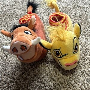 Lion and Warthog Plush slippers 9/10